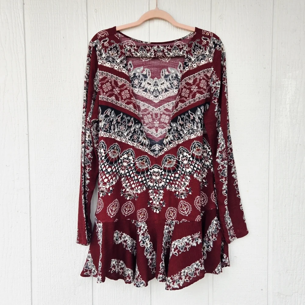 Free People Smooth Talker Boho Paisley Deep Cut V Back Peplum  Tunic Mini Medium - Picture 3 of 9